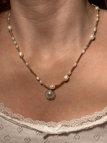 Perri Freshwater Pearl Necklace