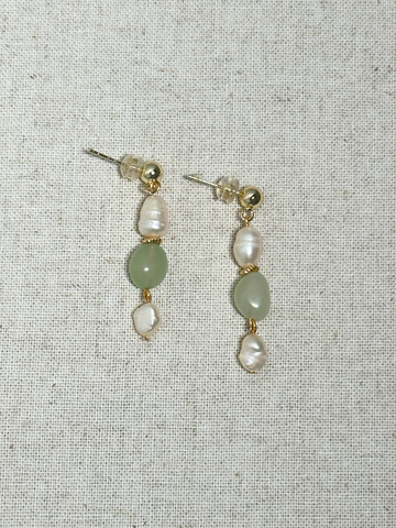 Essie Peridot & Pearl Drop Earrings