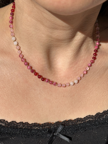 Daphney Gradient Red Natural Stone Necklace