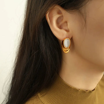 Elva Opal Glow Stud Earrings