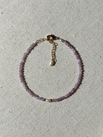 Lora Minimal Amethyst Bracelet