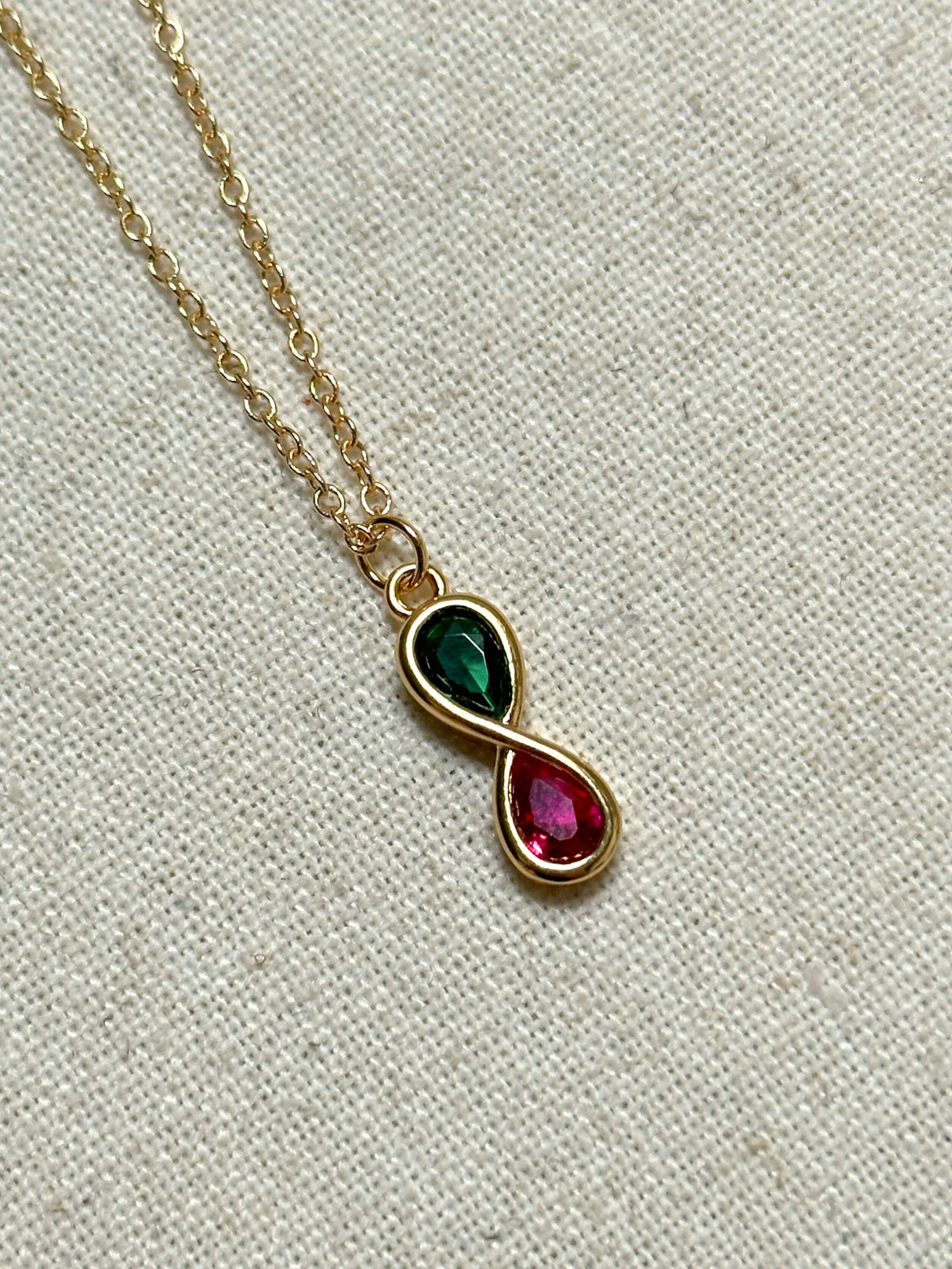 Evergem Infinity Pendant Necklace