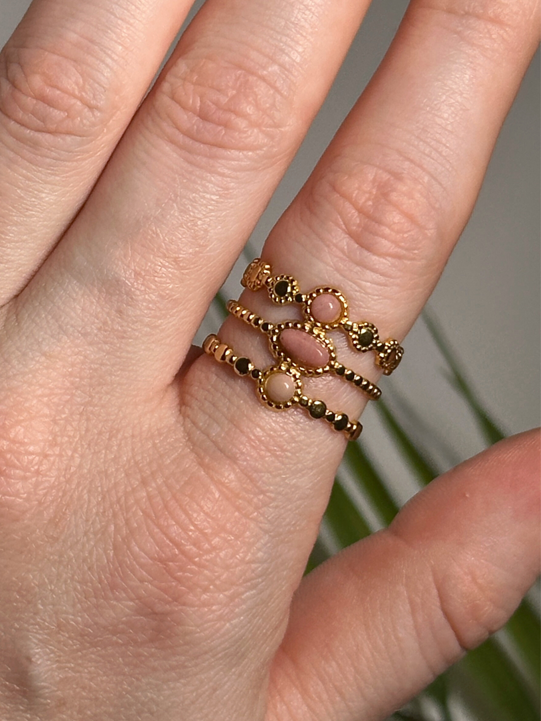 Elisia Pink Quartz Vintage Ring