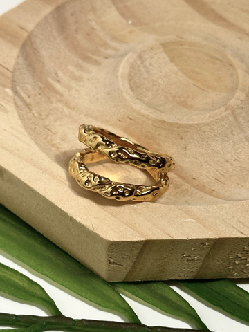 Joie Textured Band Ring
