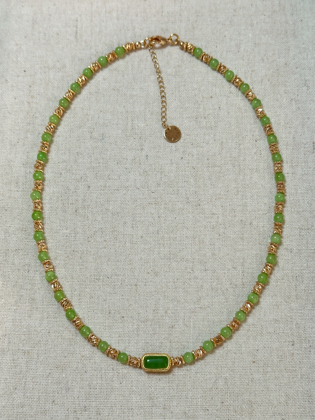 Sara Vintage Pendant Necklace