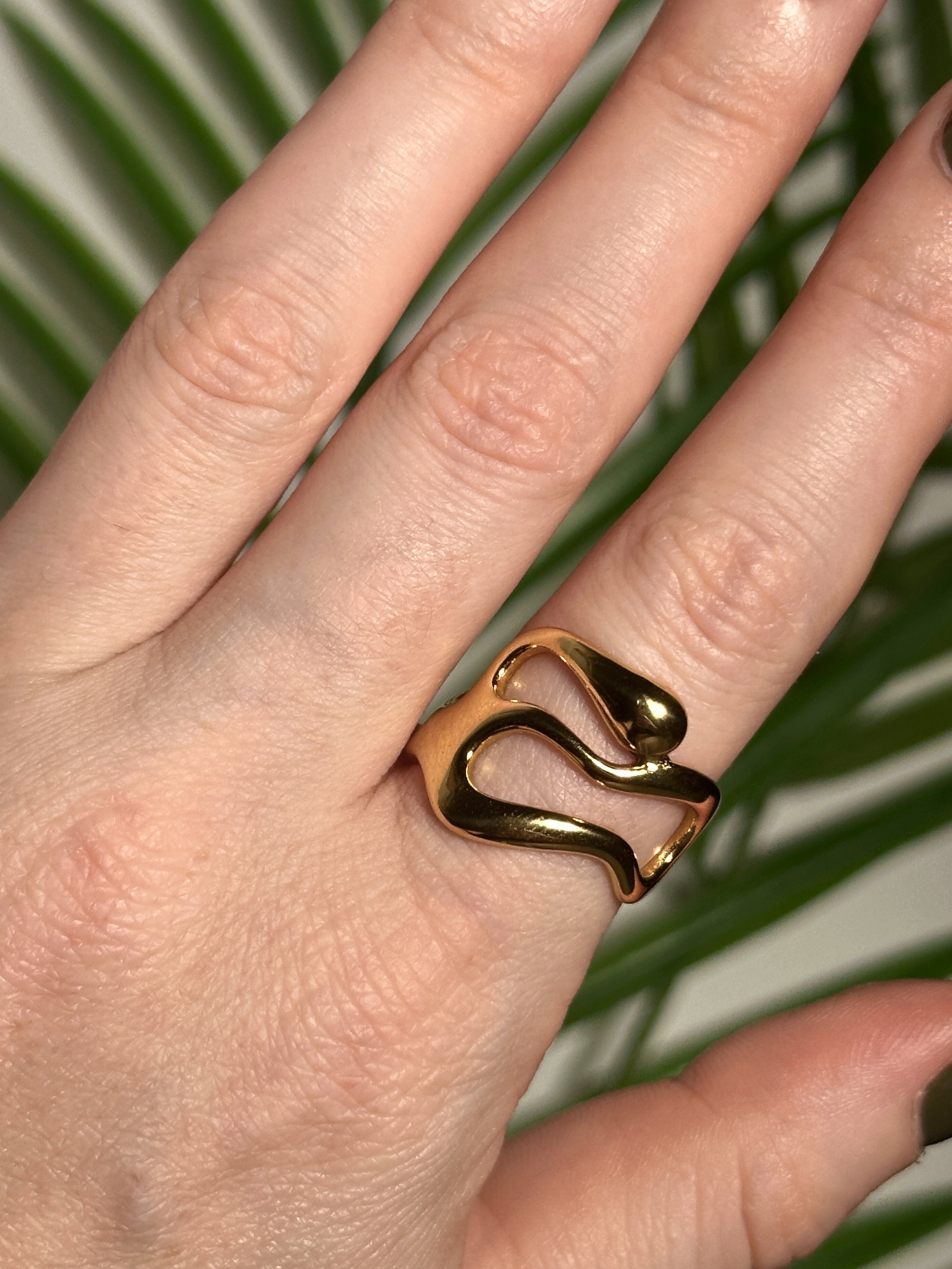 Evy 18K Gold Plated Sculptural Rings