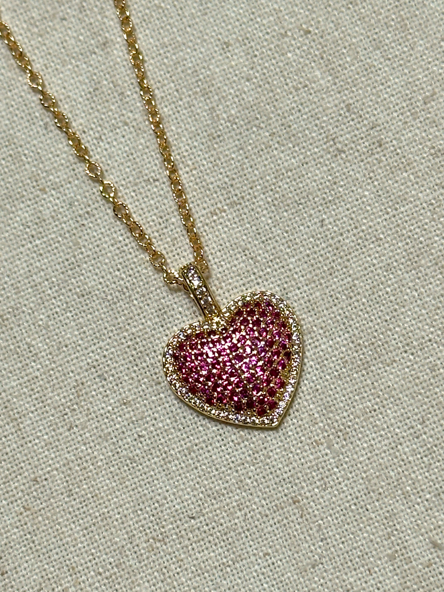 Crimson Heart Micro Zircon Pendant Necklace
