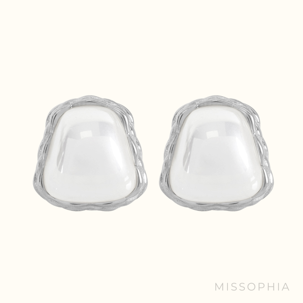 Baylie Pearl Asymmetrical Earrings
