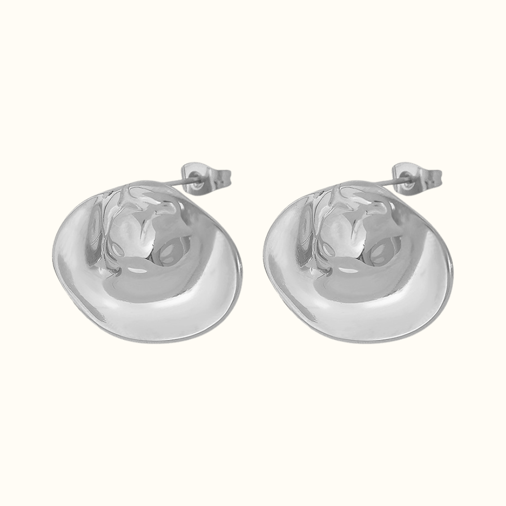 Hayslee Pleated Geometric Stud Earrings