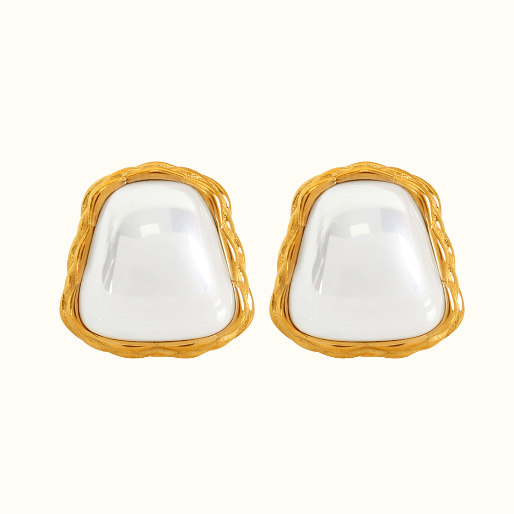 Baylie Pearl Asymmetrical Earrings