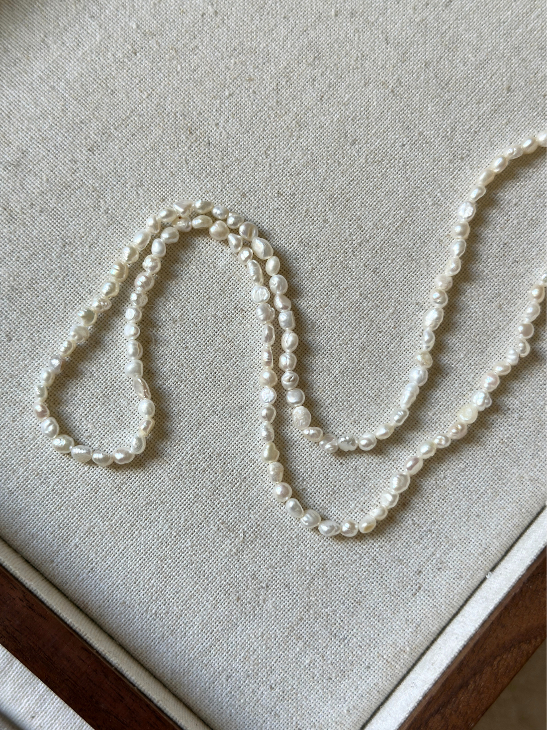 Alivia Minimal Baroque Pearl Necklace