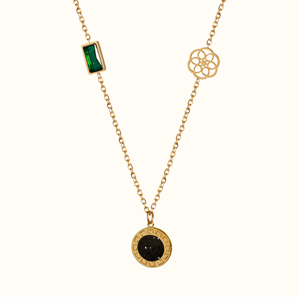 Charley Emerald Pendant Necklace [8EC2THR8]
