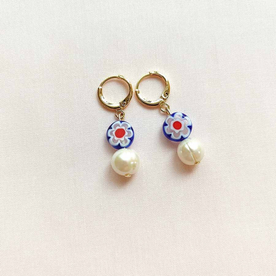 Coralyn Colorful Pearl Bloom Earrings - Style B [LAUT8MPG]