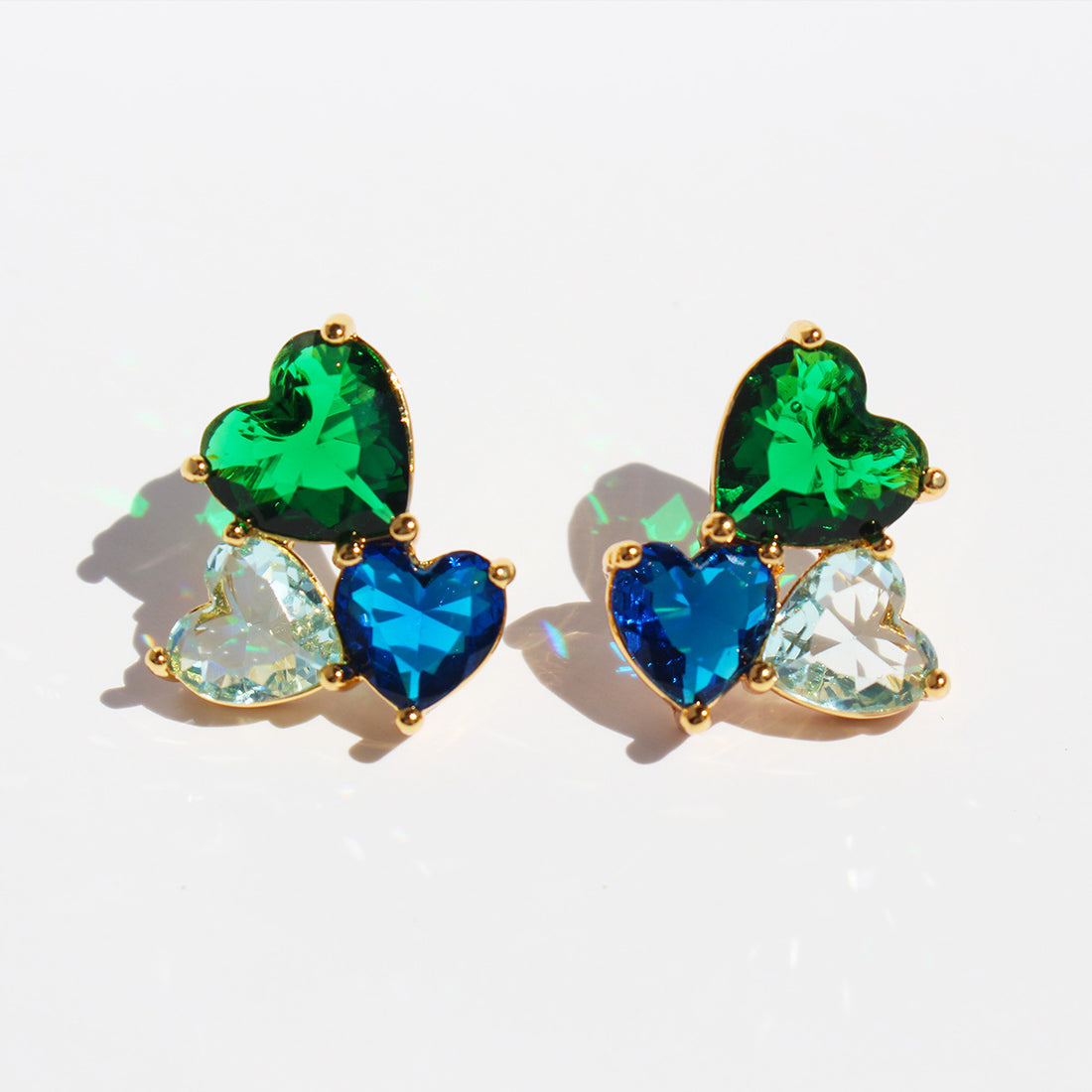 Adah Zircon Heart Stud Earrings [F98ZCPCW]