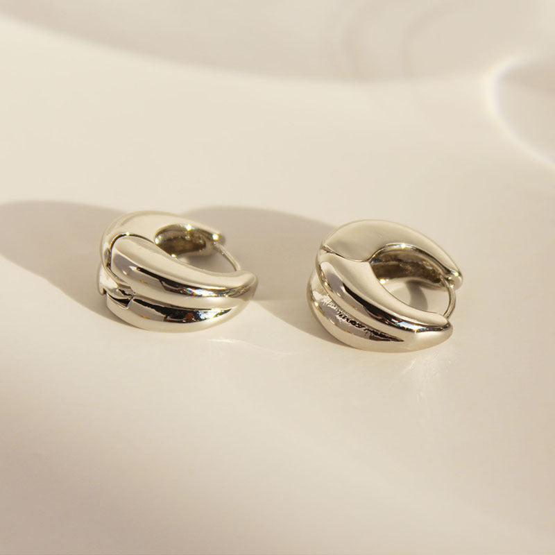 Safa Sleek Double Drop Earrings - White Gold [HHS8AKIJ]