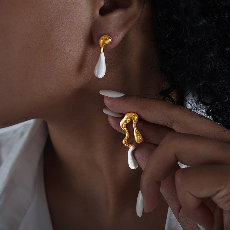 Auria Asymmetric Drop Earrings - White Enamel Drop [G34LOP19]