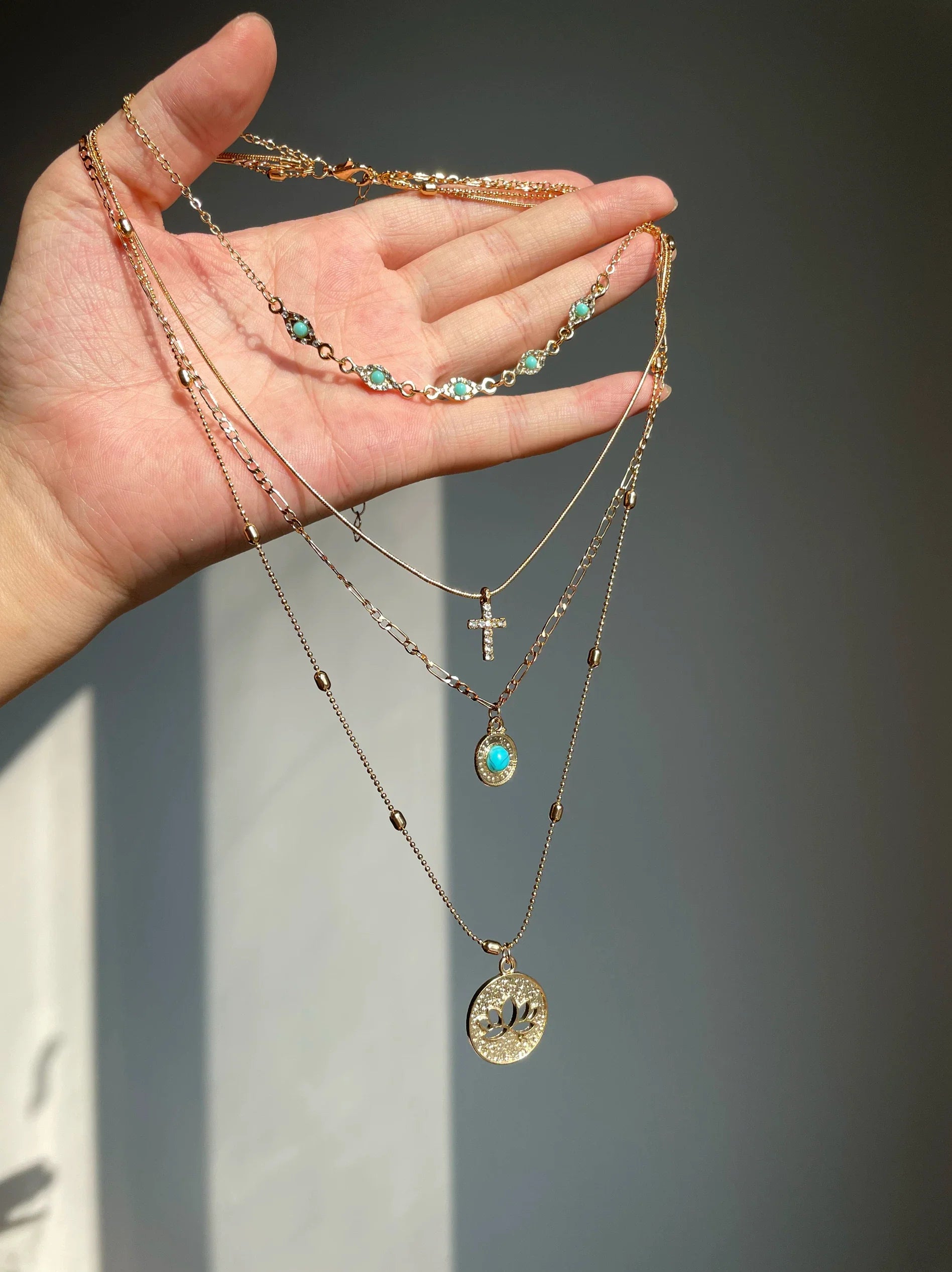 Layered Cross Pendant Necklace - Style 1 [37C0GXUE]