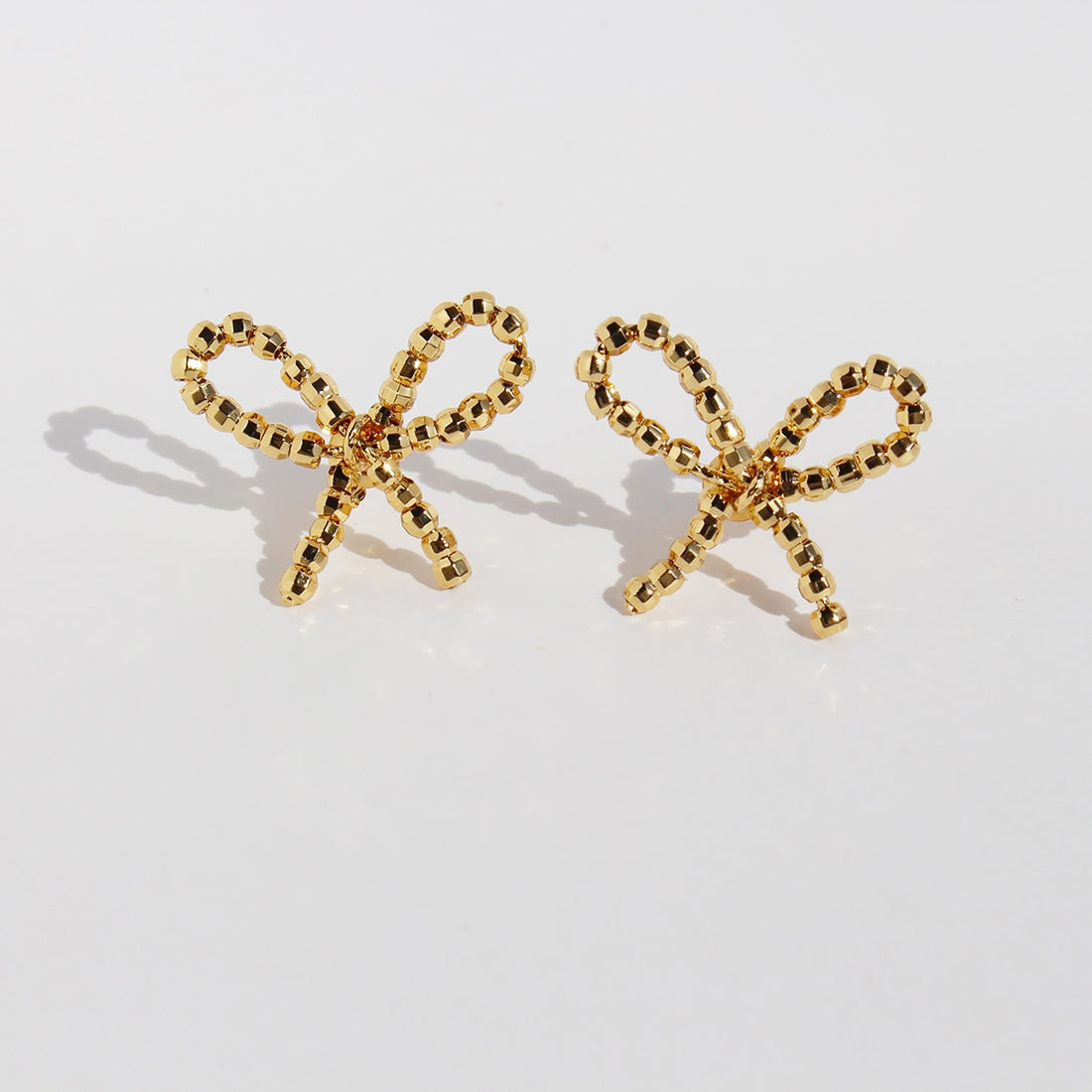 Braxton Geometric Bow Earrings - Gold [68HKZ9SC]