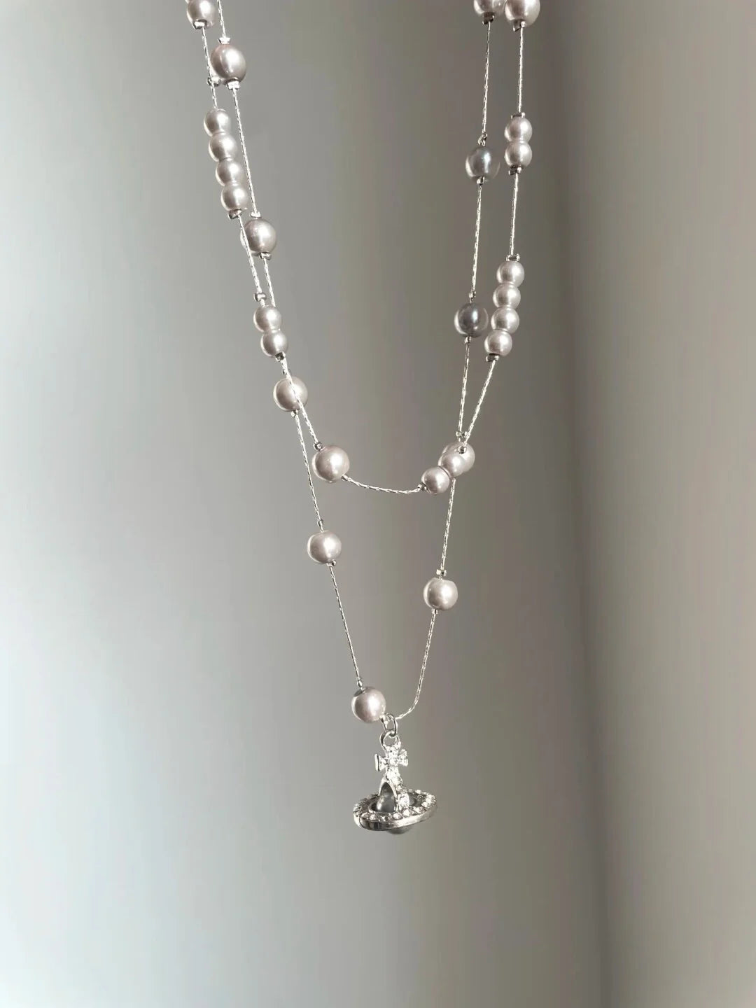 Layered Pearl Planet Necklace [SY9LVB56]