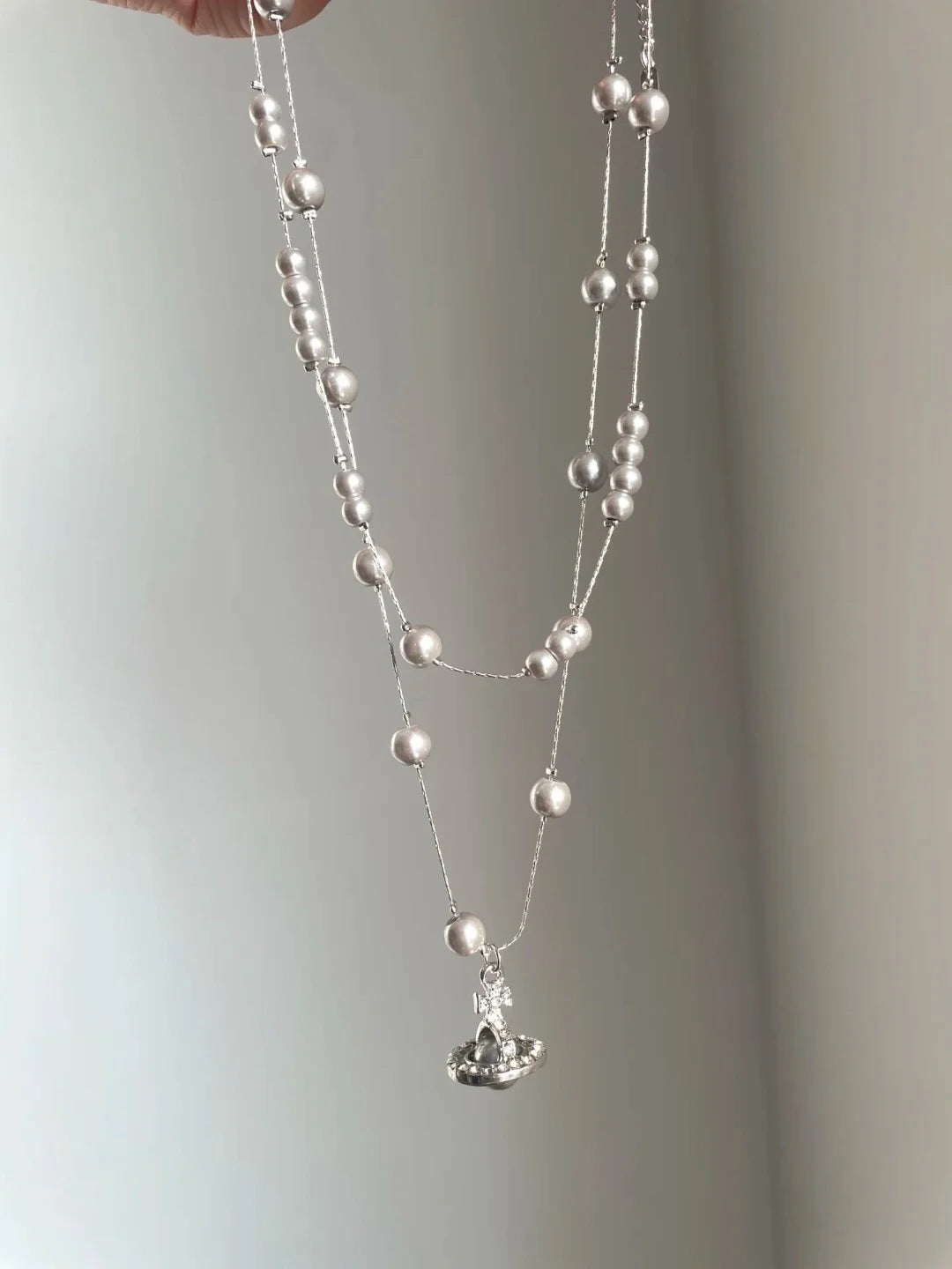Layered Pearl Planet Necklace [C4K3TLLY]
