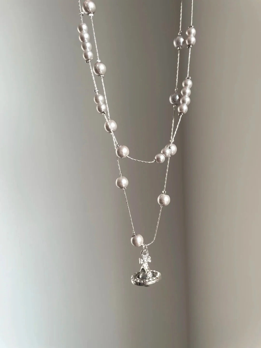 Layered Pearl Planet Necklace [LGHTNU2J]