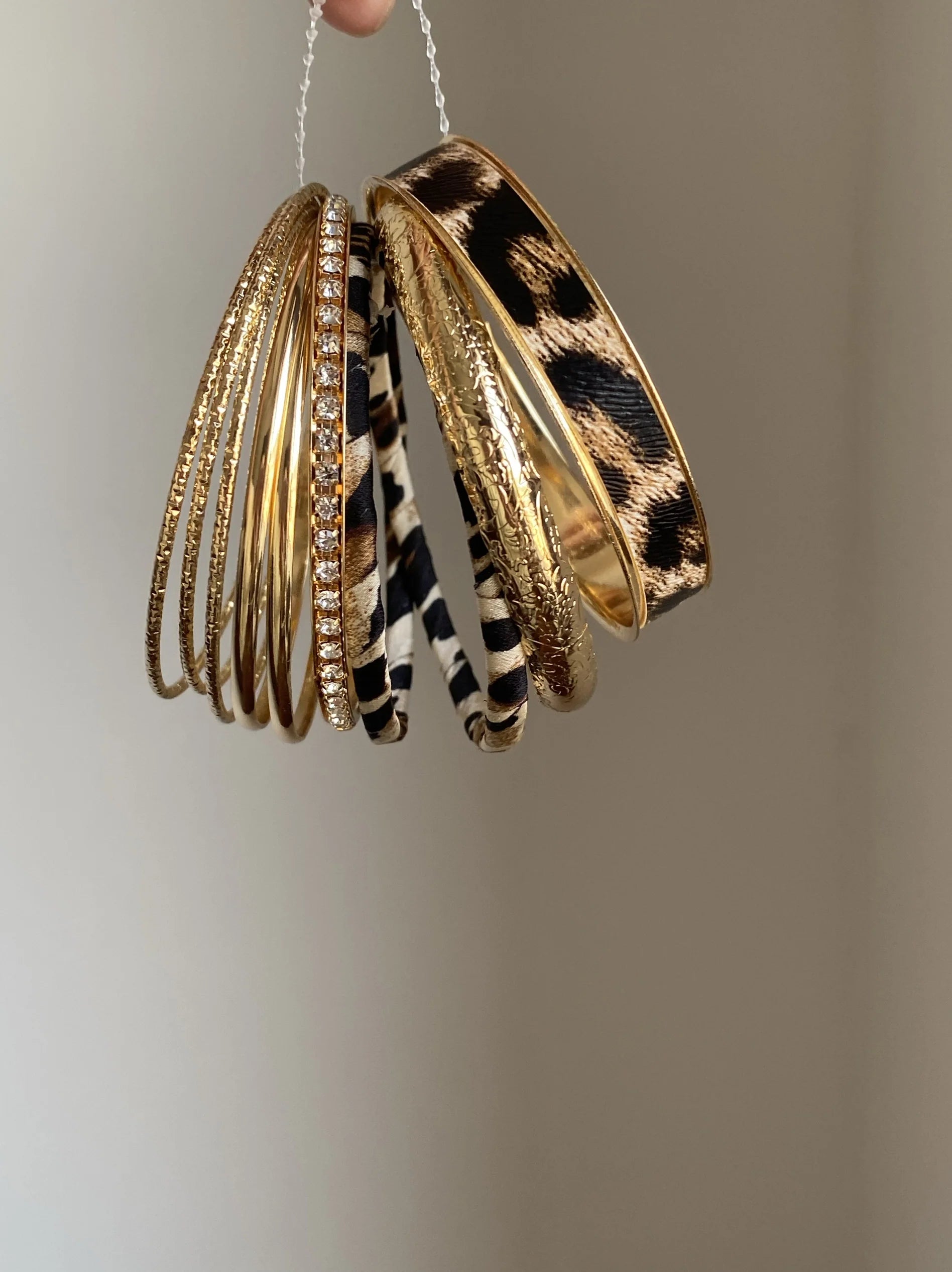 Leopard Print Multi-Layer Bracelet [8WGZDQF9]