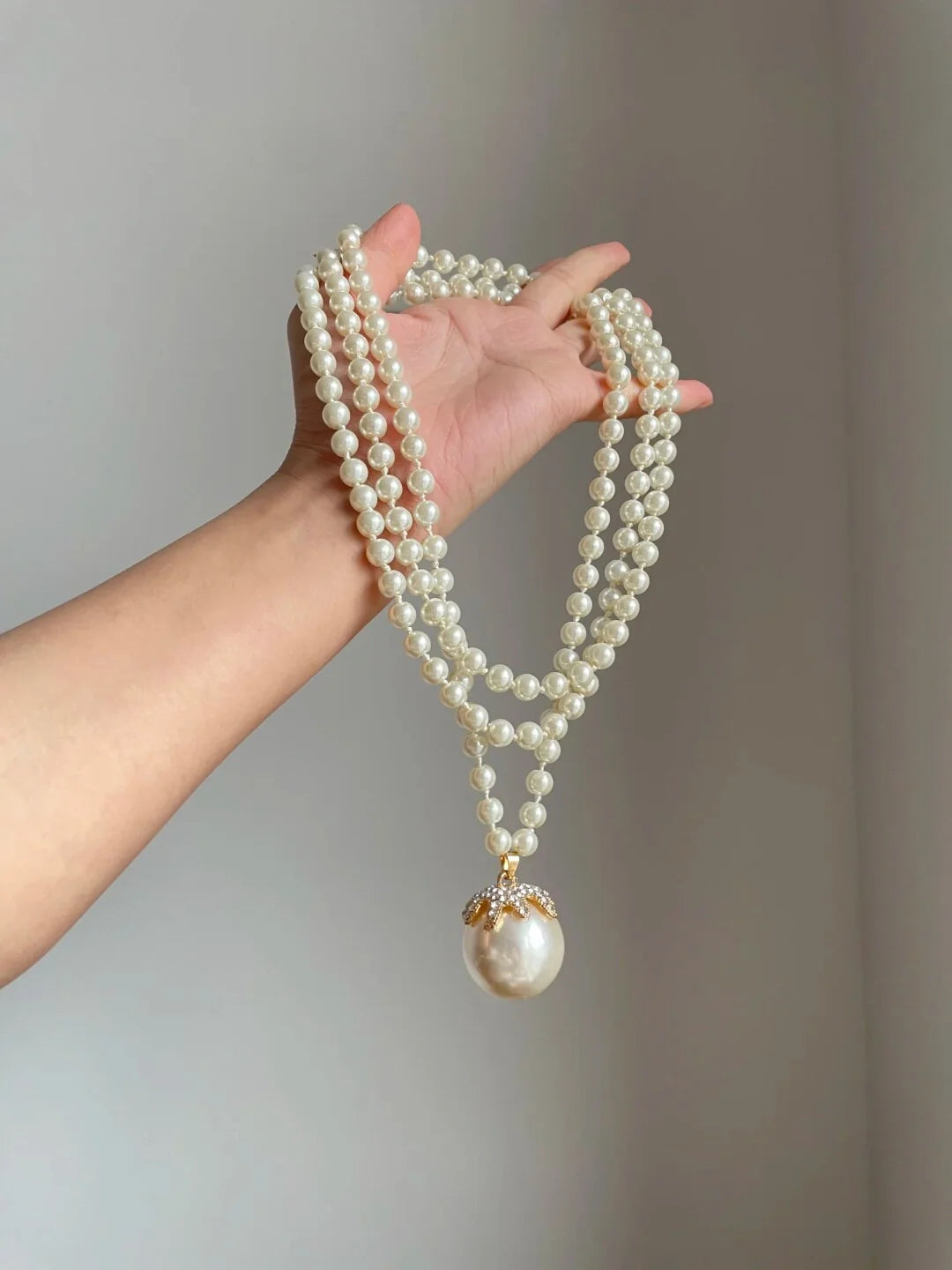 Long Pearl Strand Necklace [6RTAQ2VG]