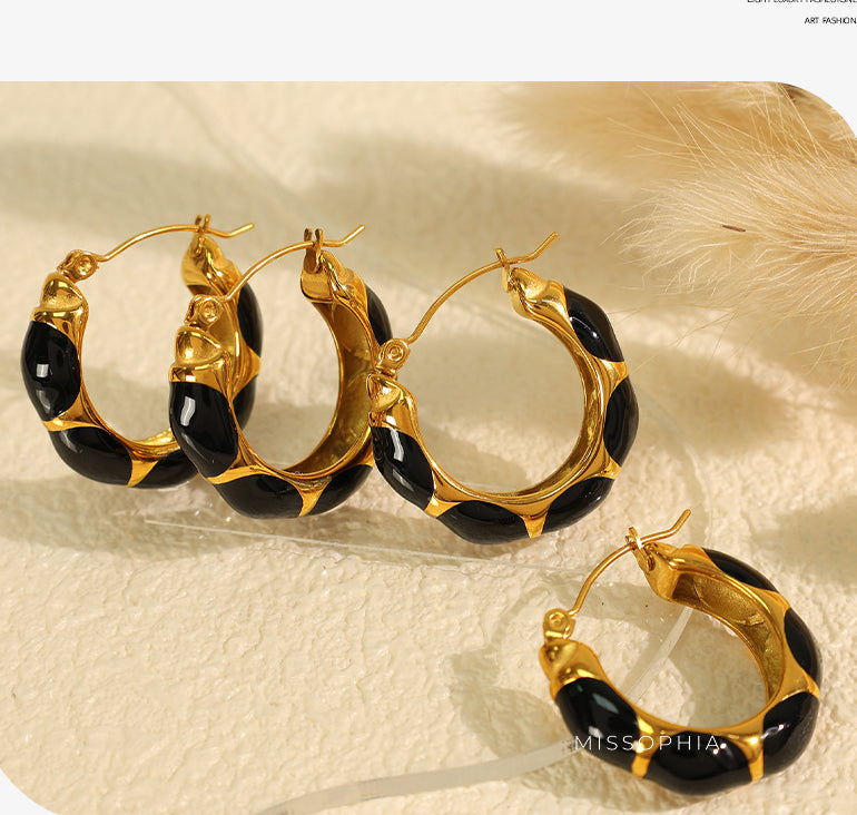 Alizay Gold Enamel U-Shape Earrings [OFDD11AG]