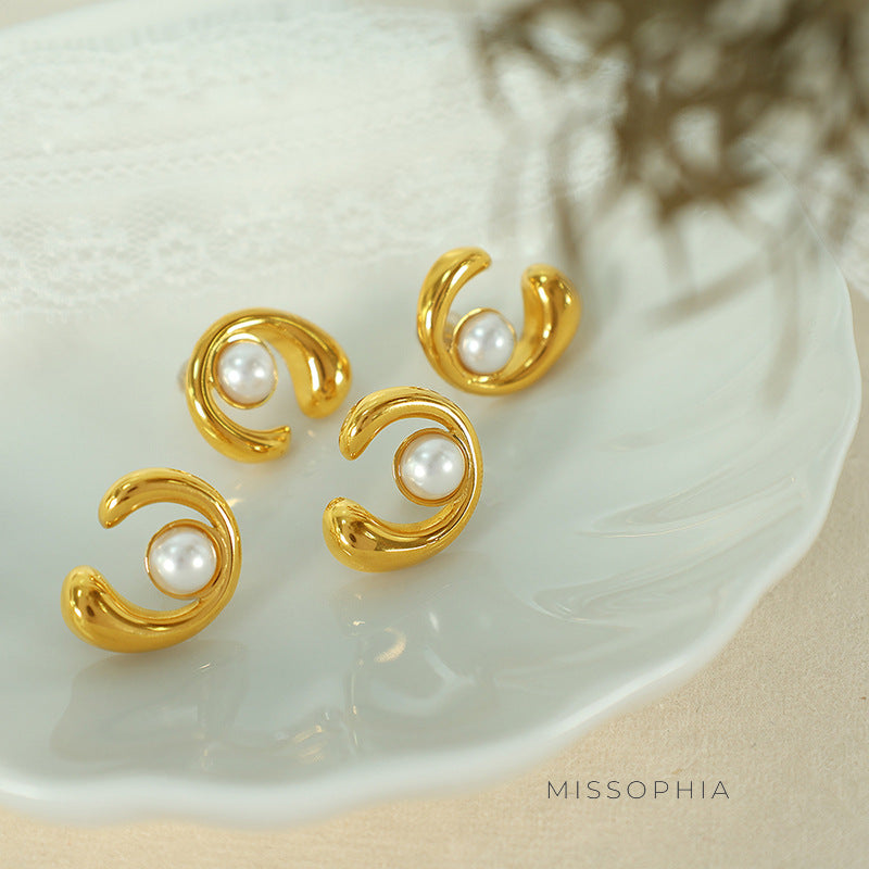Andrea Gold Pearl Earrings [8CGZ8IF1]