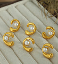 Andrea Gold Pearl Earrings [ILGUP7EB]