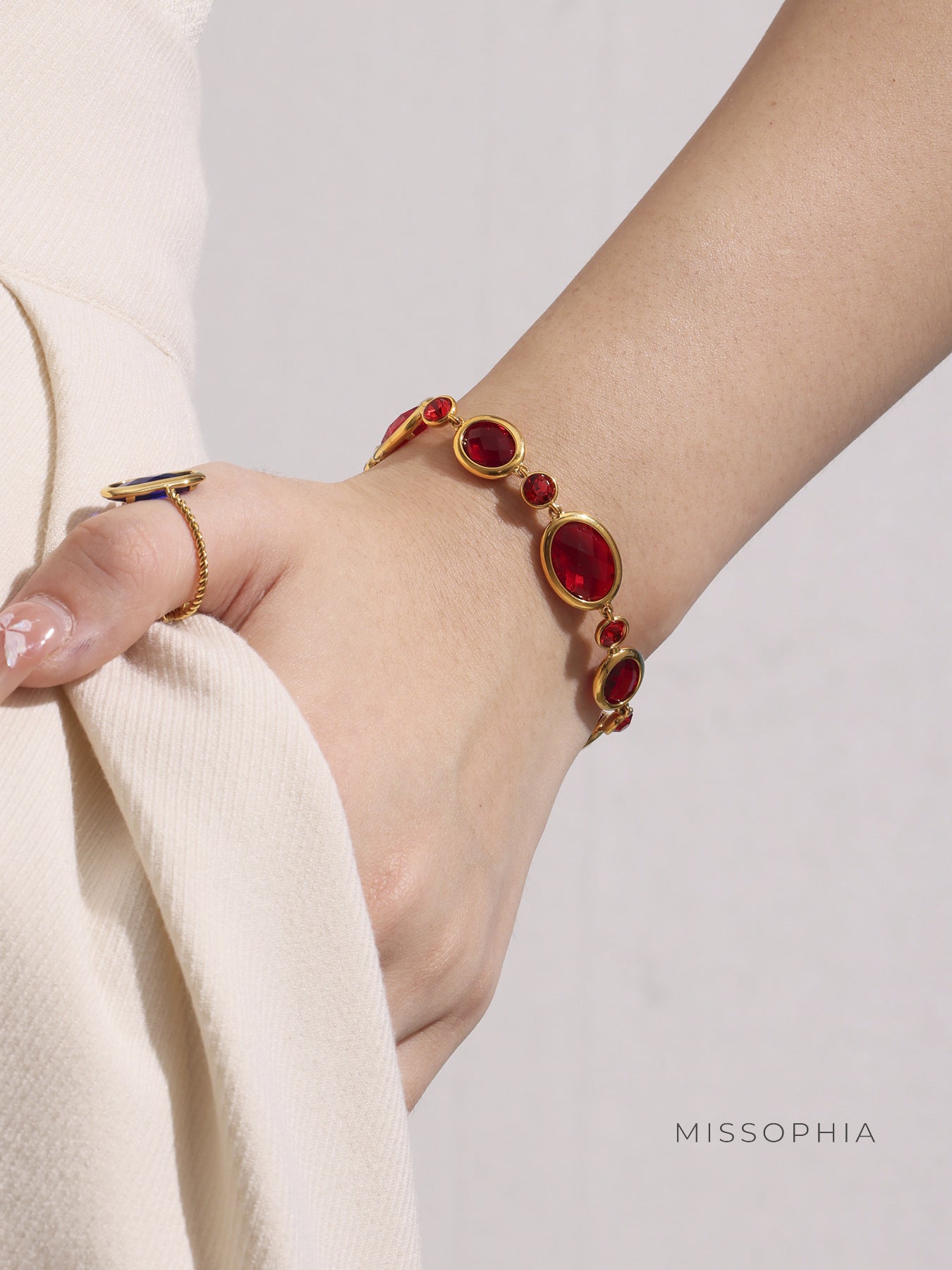 Aries Oval Cut Gemstone Bracelet [Z03NHWR9]