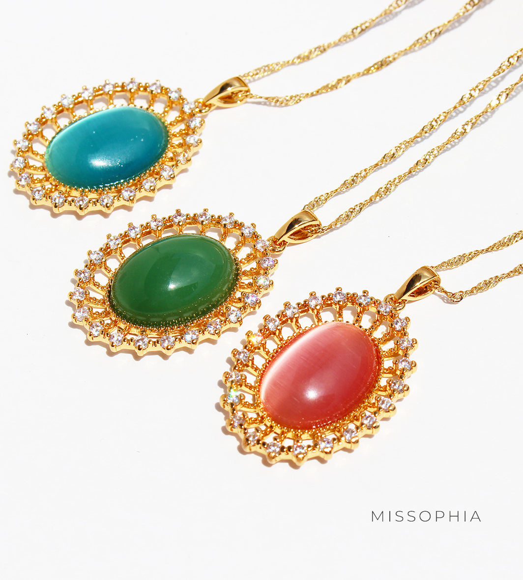 Aryah Iridescent Oval Necklace [HRA0FG0F]
