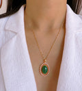 Aryah Iridescent Oval Necklace [HRA0FG0F]