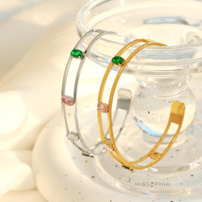 Azrael Zircon Open Cuff Bracelet [QTRI2VZS]
