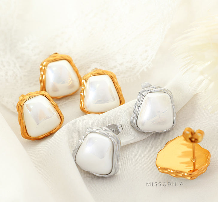 Baylie Pearl Asymmetrical Earrings [EJ7C8V4W]