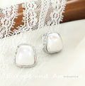 Baylie Pearl Asymmetrical Earrings [8H96WE2H]