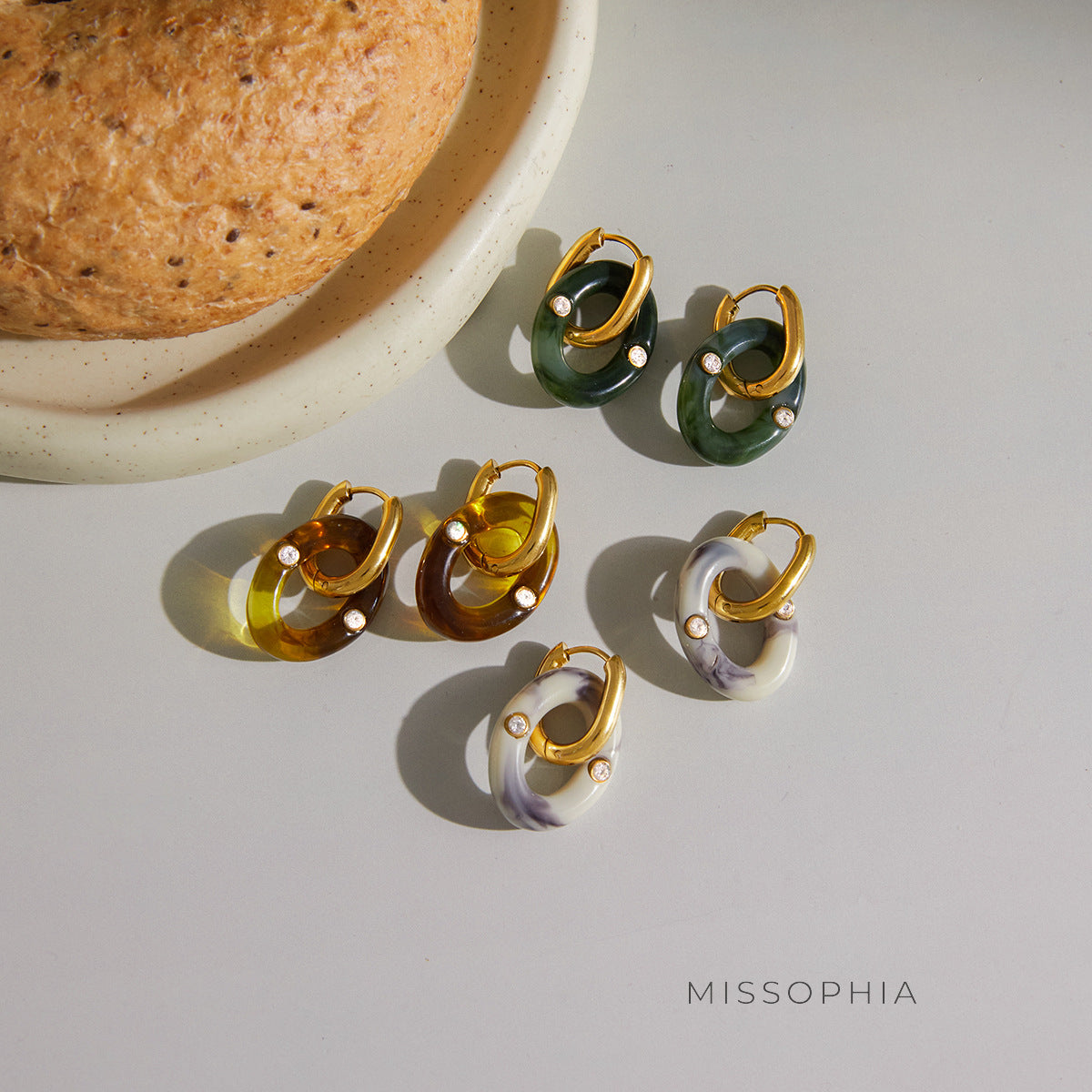 Bronwyn Maillard Resin Drop Earrings [PTJ71VFR]