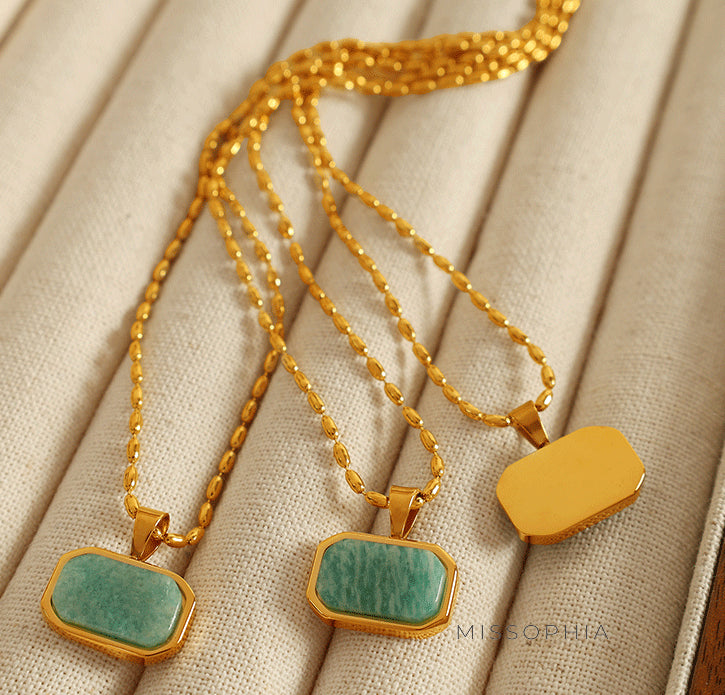 Carlynn Square Amazonite Necklace [N038FV8U]