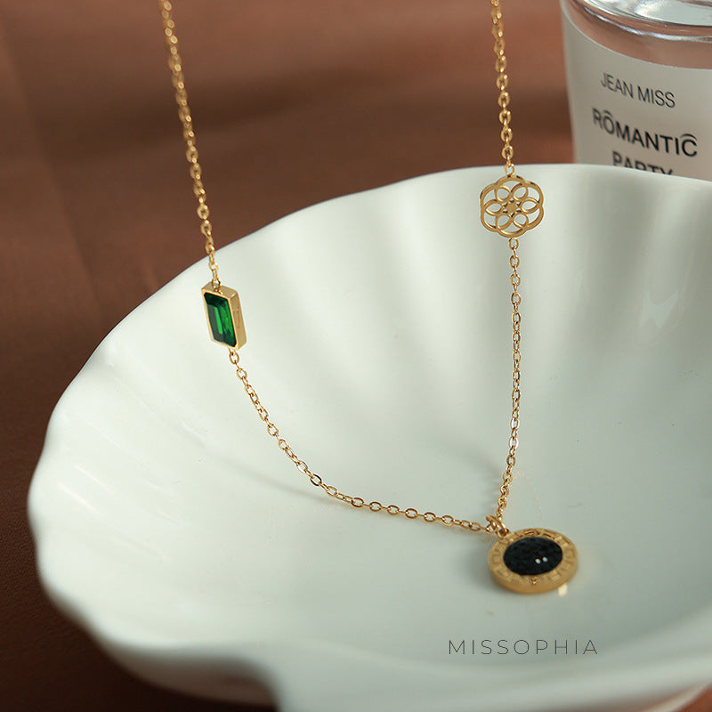 Charley Emerald Pendant Necklace [IXHZ5SG0]