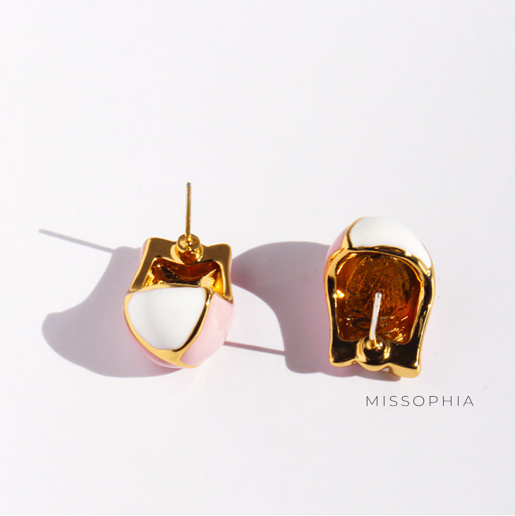 Coralee Enamel Tulip Stud Earrings [ALMCEU1R]