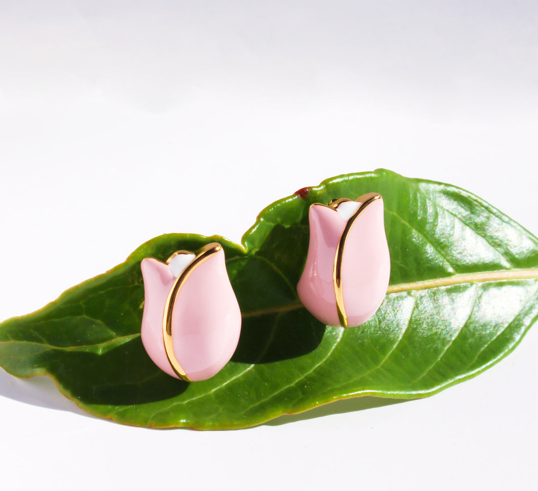 Coralee Enamel Tulip Stud Earrings [EV9TNL7W]