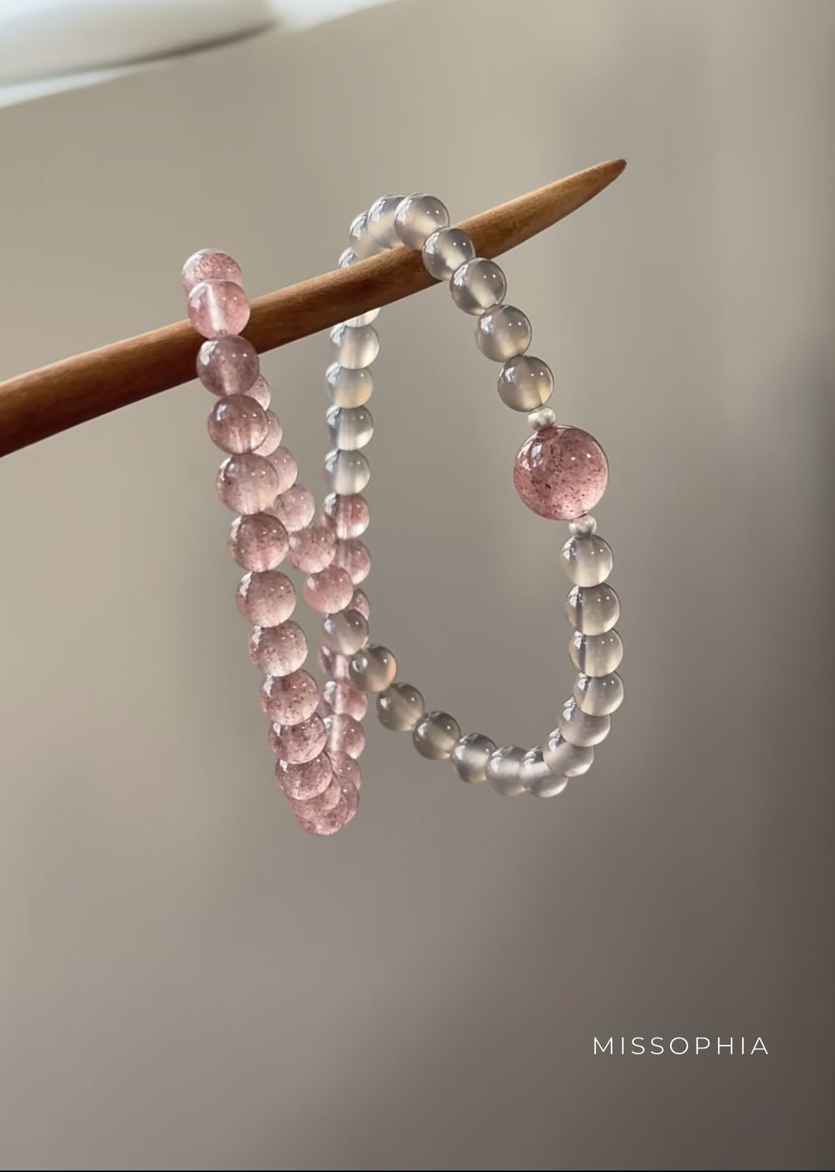 Dolores Strawberry Agate Stacked Bracelet [4SP4901Q]