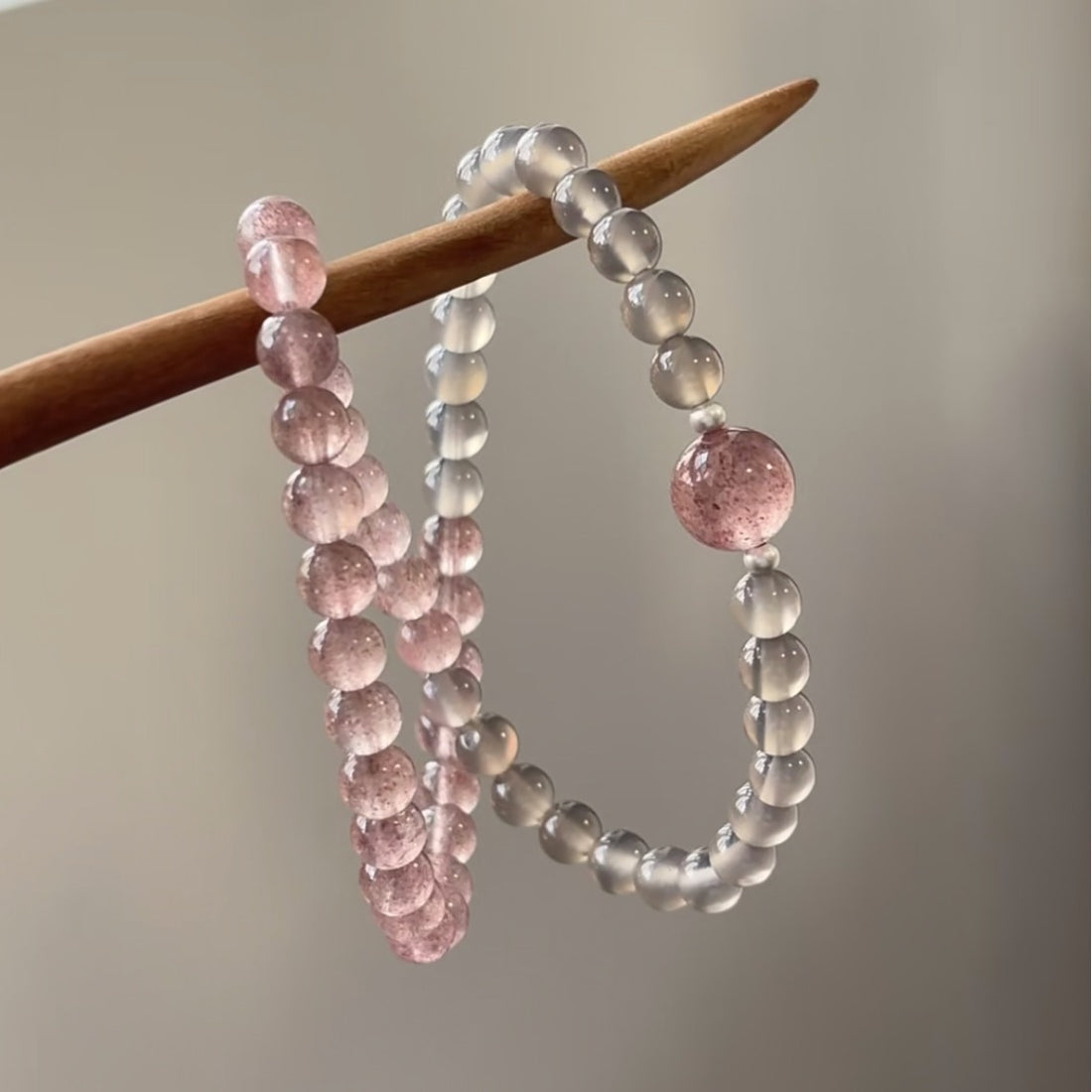 Dolores Strawberry Agate Stacked Bracelet [UX1BQ1QY]