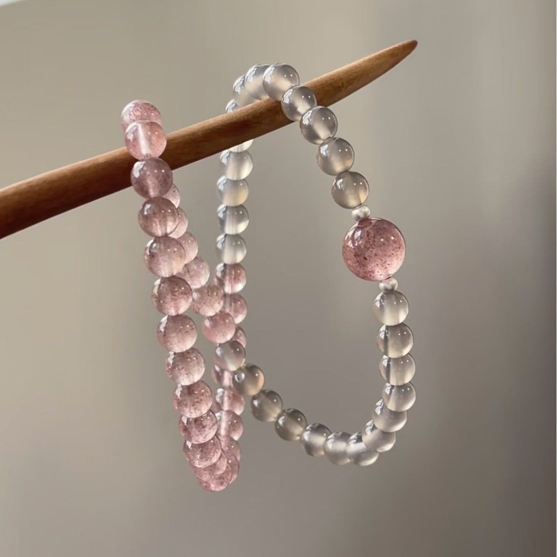Dolores Strawberry Agate Stacked Bracelet [UX1BQ1QY]