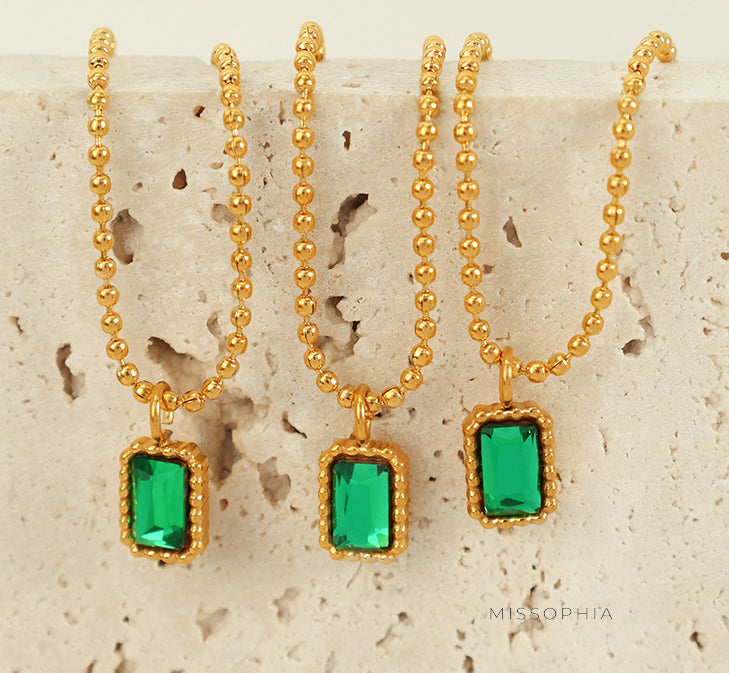 Emmajean Glass Stone Necklace [HLGNDESS]