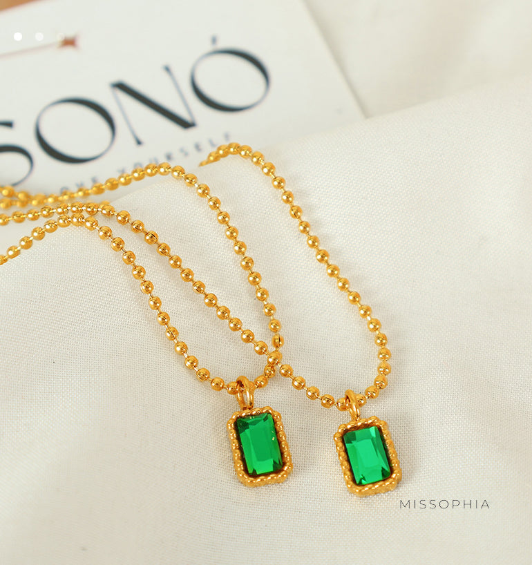 Emmajean Glass Stone Necklace [KB4W5YY1]