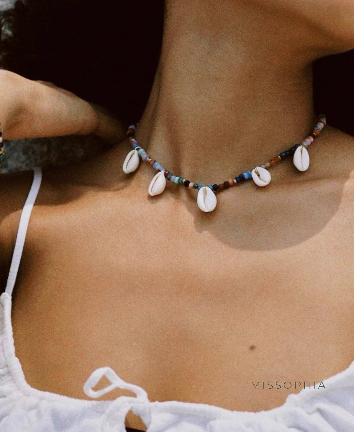 Emmarie Dopamine Shell Necklace [D7PEJ5WU]