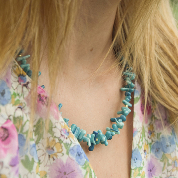 Gioia Blue Coral Chip Necklace
