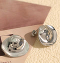 Hayslee Pleated Geometric Stud Earrings [O1YQ27F9]