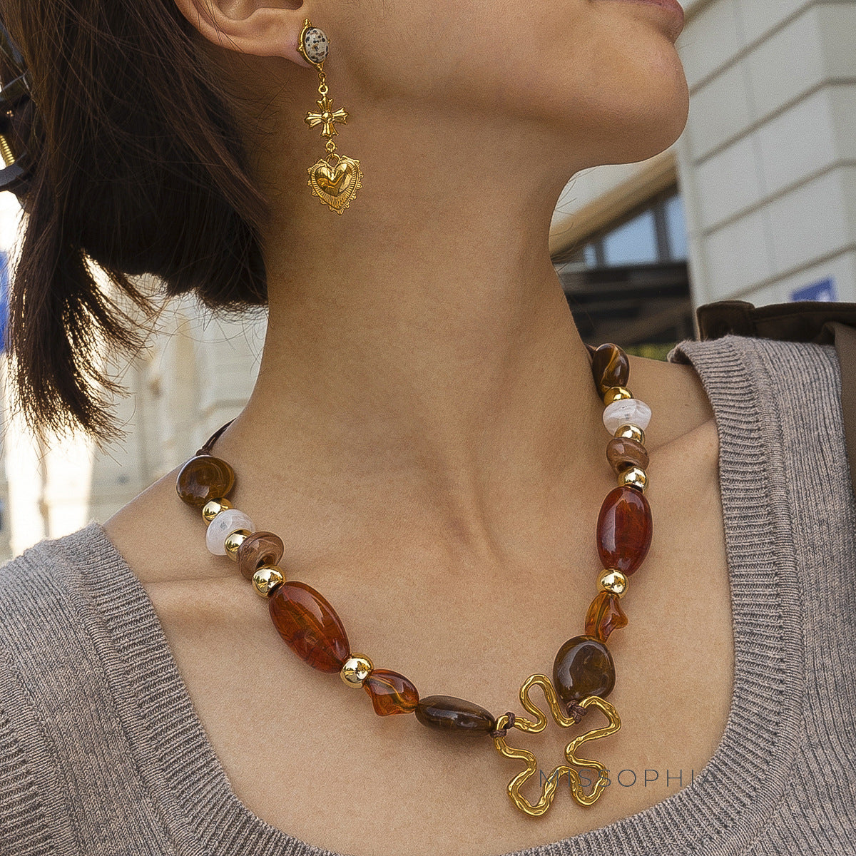 Inessa Beaded Heart Necklace [R8UU2MZX]